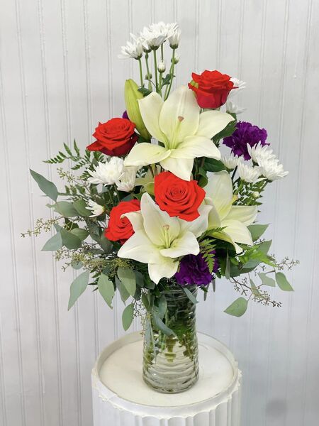 Blooming Bouquet from Rogers Florist, your flower shop in Meridian, MS